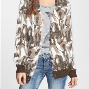 BP FUZZY LEOPARD CARDIGAN